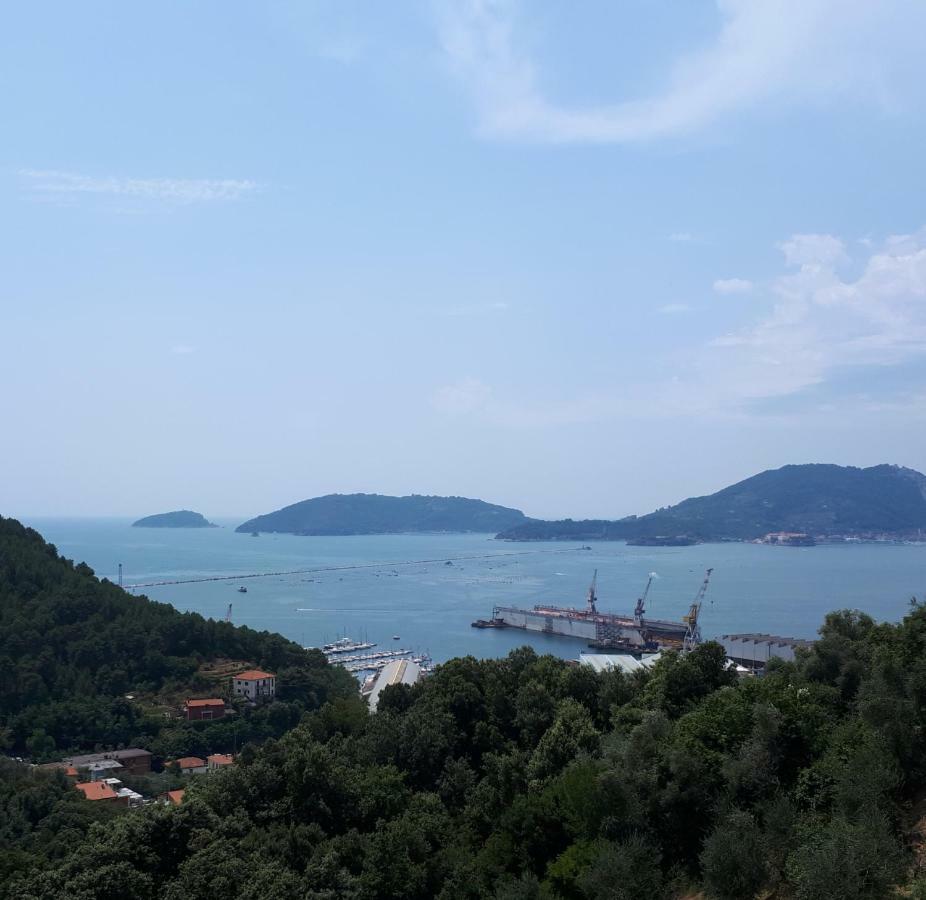 Casa Vacanze P&G. Colline, Mare, Relax La Spezia Dış mekan fotoğraf