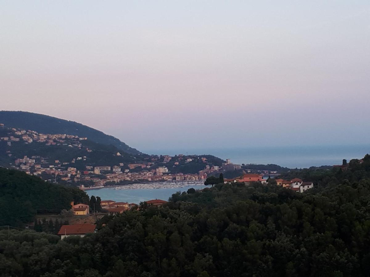 Casa Vacanze P&G. Colline, Mare, Relax La Spezia Dış mekan fotoğraf